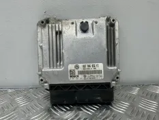 Блок управления двигателем Volkswagen Passat B6