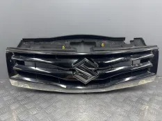 Решетка радиатора Suzuki Grand Vitara TD