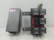 Блок предохранителей Lincoln Navigator U326