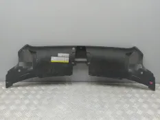 Накладка замка капота Audi A8 D4