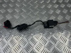 Блок управления бензонасосом Volkswagen Passat B6