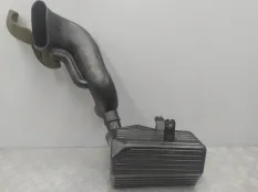 Резонатор воздушного фильтра Suzuki Grand Vitara