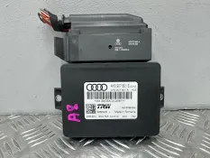 Блок управления ручником Audi A8 D4