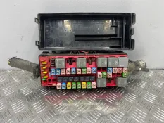 Блок предохранителей Lincoln Navigator U326 5.4