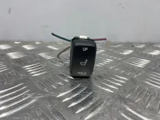 Кнопка складывания сидений задняя Lincoln