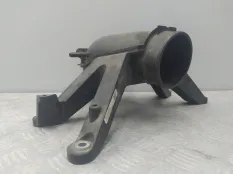 Патрубок воздушного фильтра Lincoln Navigator U326