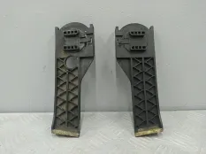 Крепление радиатора Mercedes CLA C117