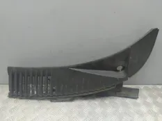 Жабо левое Lincoln Navigator U326