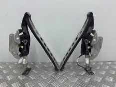 Петли капота передние Audi A8 D4