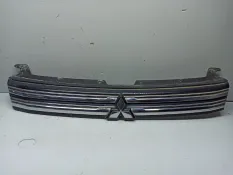 Решетка радиатора Mitsubishi Outlander 3 GF
