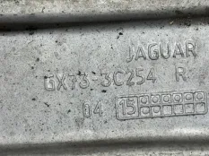 Рычаг нижний передний правый Jaguar XE X760