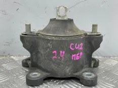 Подушка двигателя передняя Honda Accord 8 CU 2.4