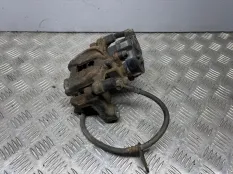 Суппорт задний правый Subaru Outback BS