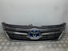 Решетка радиатора Toyota Camry V50