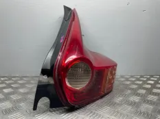 Фонарь задний правый Nissan Juke F15