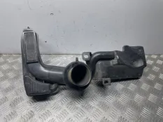 Воздухозаборник Mazda 3 BM 1.6 Z6