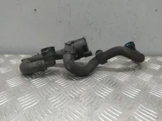 Водяная помпа Land Rover Discovery 4 L319