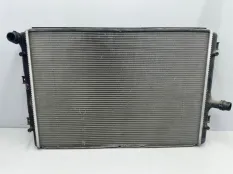 Радиатор охлаждения Volkswagen Passat B6 2.0T BWA