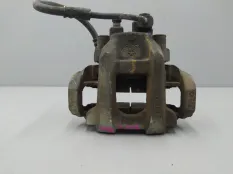 Суппорт задний правый Jeep Grand Cherokee WK2