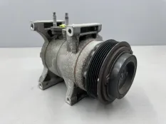 Компрессор кондиционера Jeep Grand Cherokee WK2