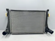 Интеркулер Audi A3 8V 1.8T CJS
