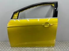 Дверь передняя левая Ford Focus 3 CB8