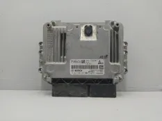 Блок управления двигателем Ford Focus 3 CB8 2.0
