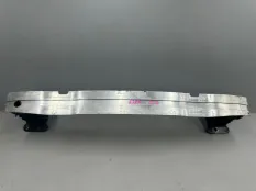 Усилитель бампера передний Audi A3 8P