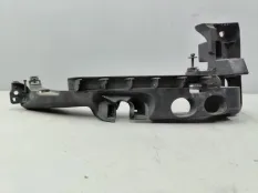 Крепление фары переднее правое Audi A3 8P