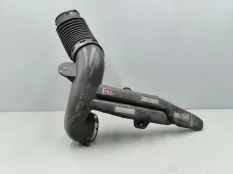 Патрубок воздушного фильтра Cadillac Escalade