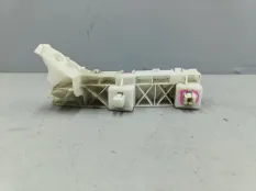 Крепление бампера переднее правое Infiniti EX35