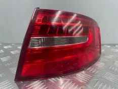 Фонарь задний правый Audi A4 B8