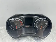 Панель приборов Audi A3 8V