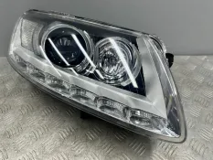 Фара ксенон передняя правая Audi A6 C6