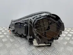 Фара ксенон передняя правая Porsche Cayenne 957