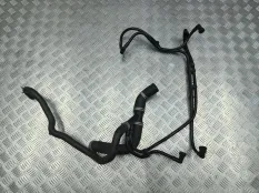 Патрубок охлаждения верхний Land Rover Discovery