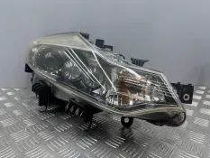 Фара ксенон правая Nissan Murano Z51
