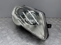 Фара ксенон передняя правая Volkswagen Passat B6