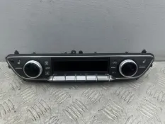 Климат контроль Audi A4 B9
