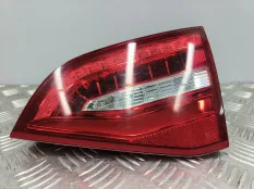 Фонарь багажника задний правый Audi A4 B8