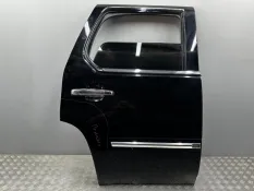 Дверь задняя правая Cadillac Escalade GMT900