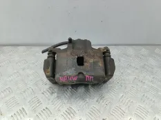 Суппорт передний правый Mitsubishi Grandis NA4W