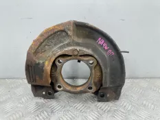 Кулак передний правый Mitsubishi Grandis NA4W