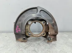 Кулак передний левый Mitsubishi Grandis NA4W