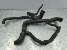 Патрубок охлаждения Volkswagen Passat B6 3.2 AXZ