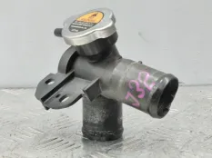 Заливная антифриза Nissan Teana J32