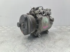Компрессор кондиционера Mitsubishi Grandis NA4W