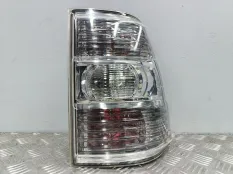 Фонарь задний правый Mitsubishi Pajero V90
