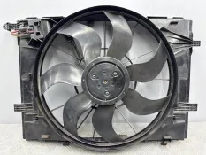 Вентилятор Mercedes C-Class W205 2.0 274.920
