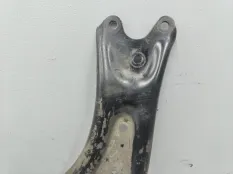 Рычаг нижний передний левый Volkswagen Passat B8